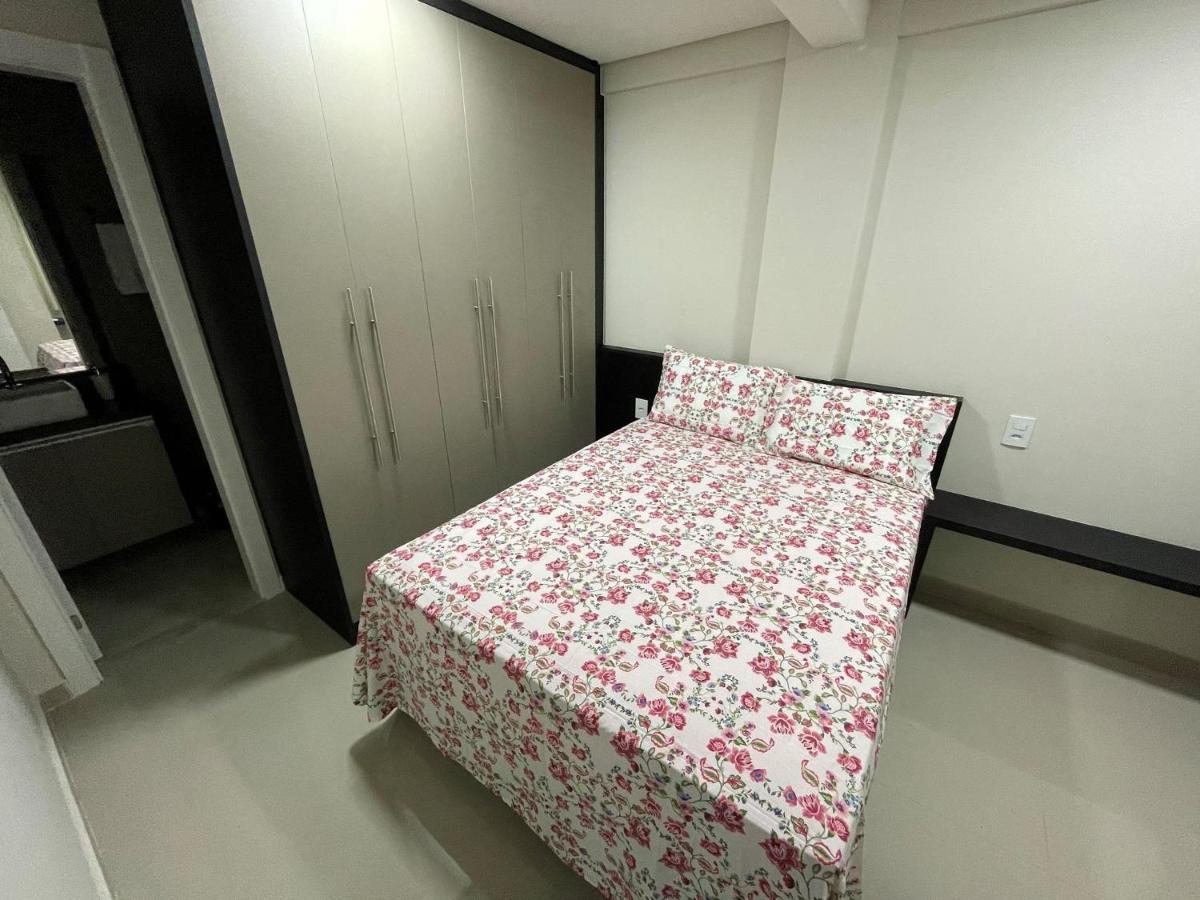 Novo 2 Quartos Wifi/garagem/elevador *
